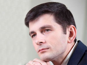 Александр Тамодлин