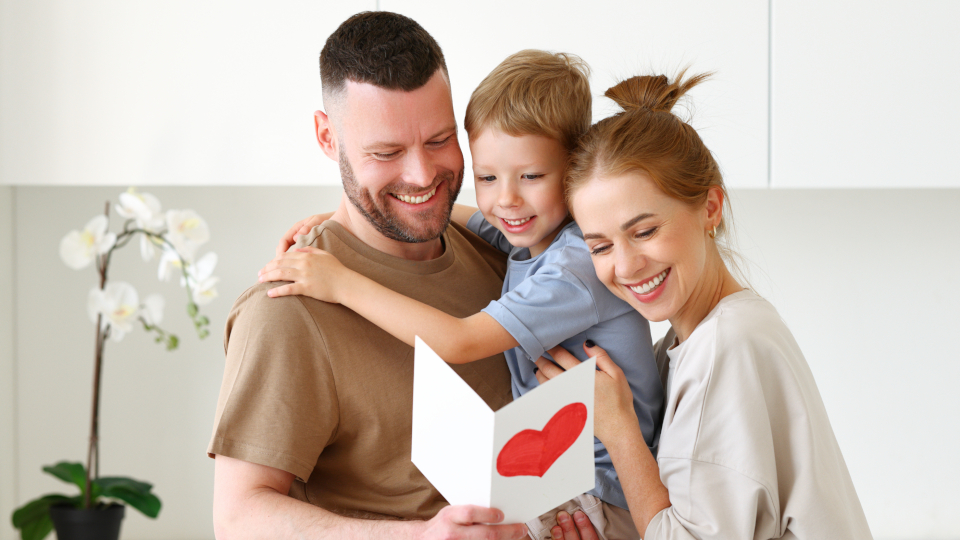 70+ лучших пожеланий с днем рождения в 2025 году