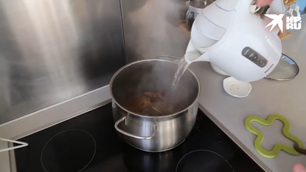 Тушим мясо