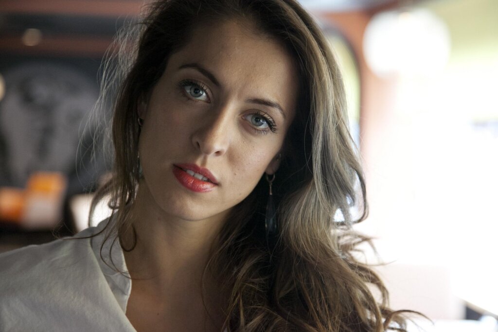 Почему ушла из кино и как живет звезда «Сладкой жизни» Анастасия  Меськова