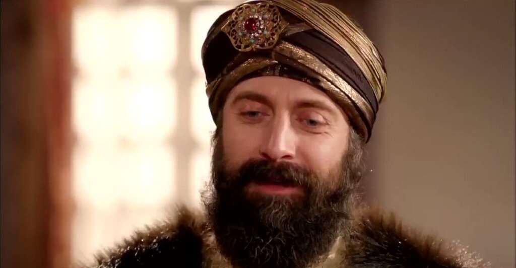 Три самых нелепых и глупых момента в сериале «Великолепный век»