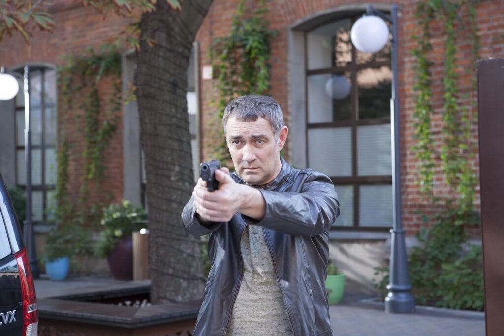 Как живет актер Константин Юшкевич: успешный актер и примерный семьянин