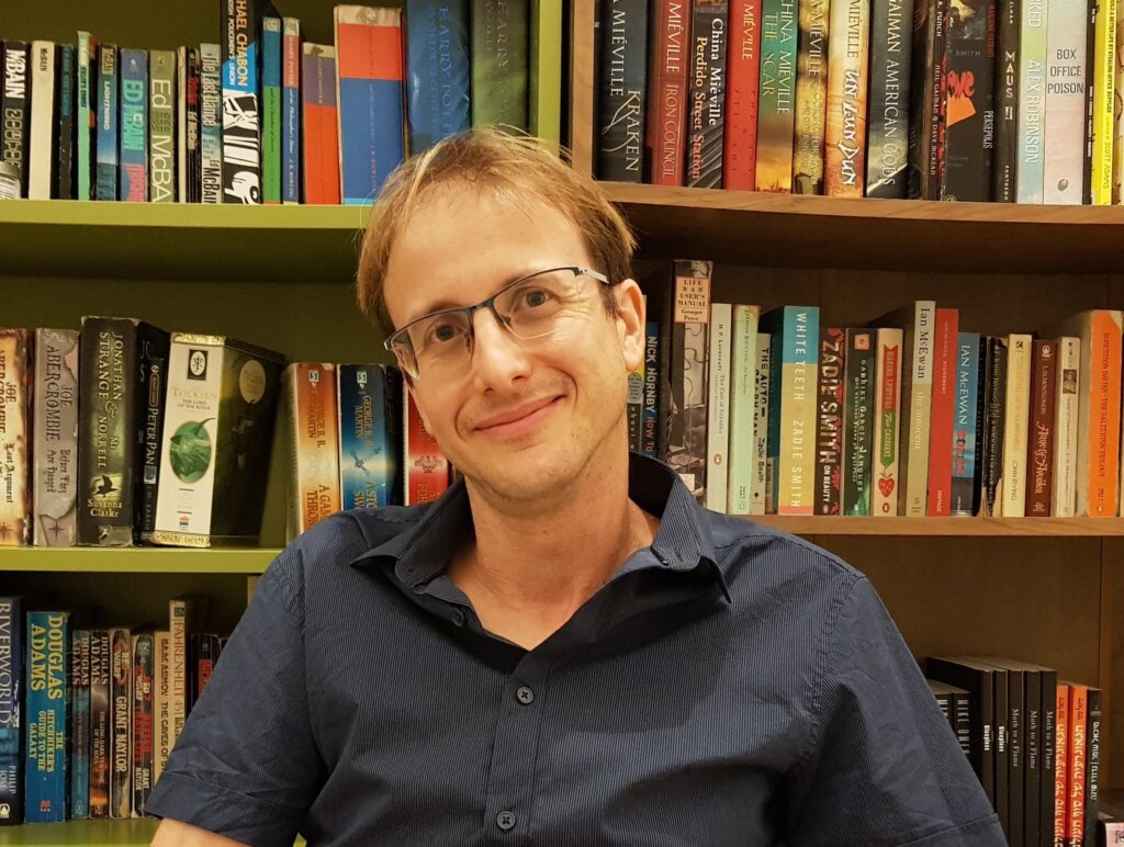 КиноПоиск экранизирует романы-бестселлеры Майка Омера