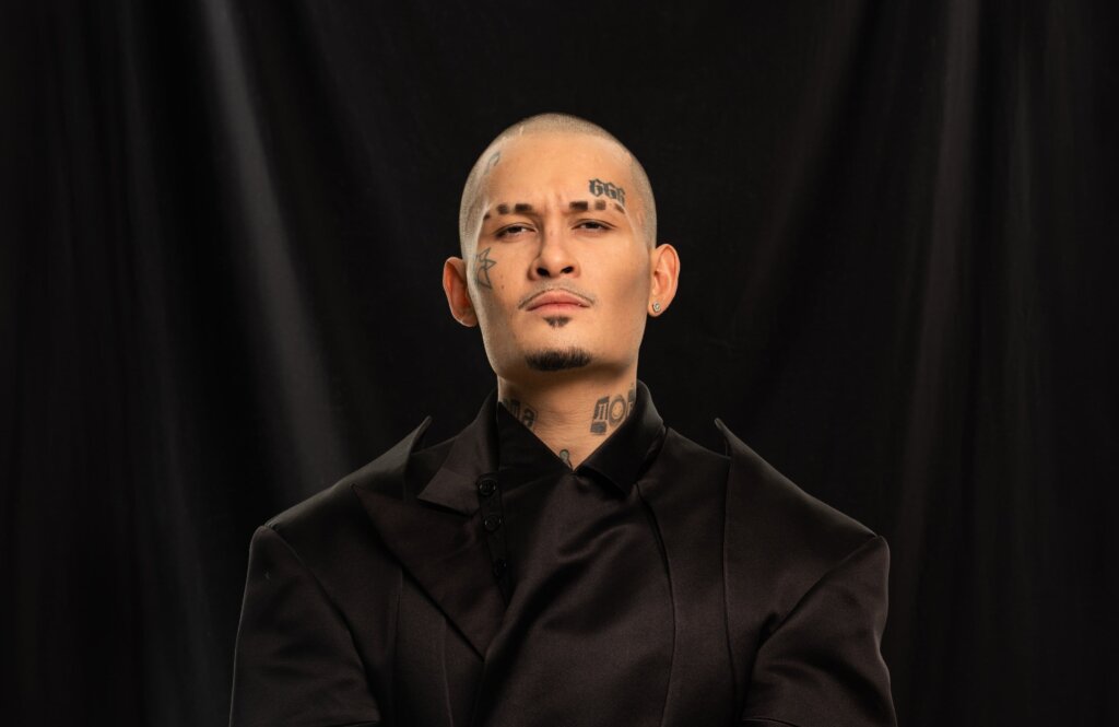 Моргенштерн официально устроился на работу