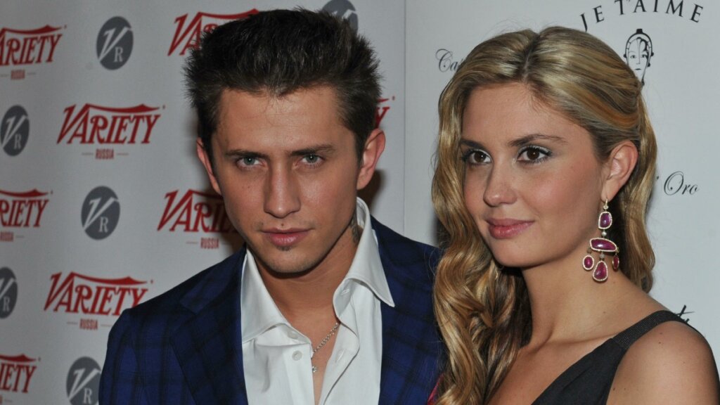 Снова вместе, снова рядом: счастливая Агата Муцениеце воссоединилась с Павлом  Прилучным