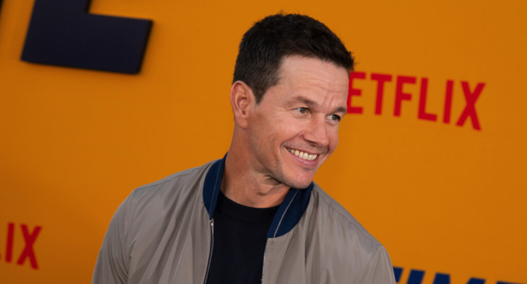 За что мы любим актера Марка Уолберга: хулиган, дрался с агентом Мадонны, читал рэп, крутил романы с известными артистками