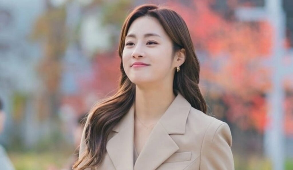 Опять в декрет: звезда дорамы «Мы чужие друг другу» ждет второго ребенка