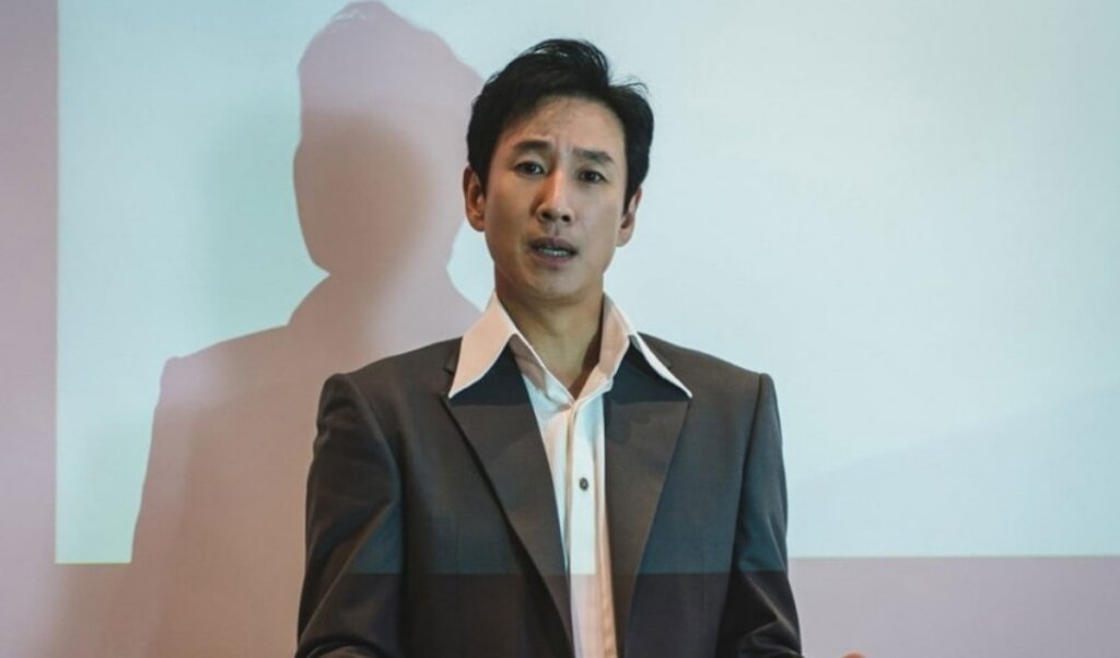 Ли Сон-гюн оказался в центре скандала из-за наркотиков и членства в публичном доме