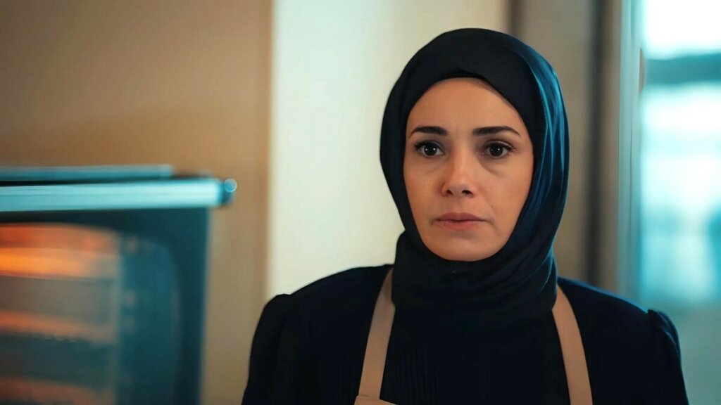 Первый тизер и новый постер турецкого сериала «Красные бутоны-2»