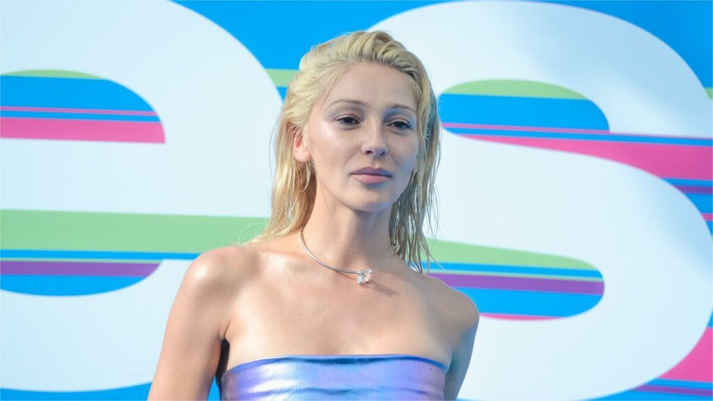 Настя Ивлеева пытается избавиться от скандального прошлого за 120 млн