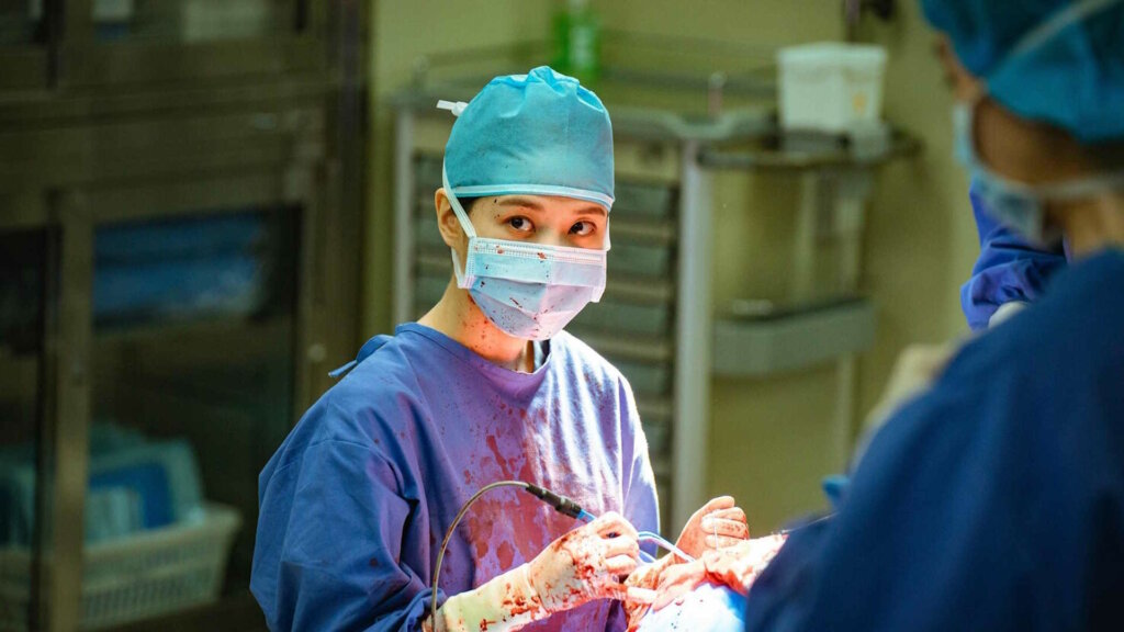 Невероятная Пак Ын-бин и дорама «Гипернож»: настоящее медицинское сумасшествие