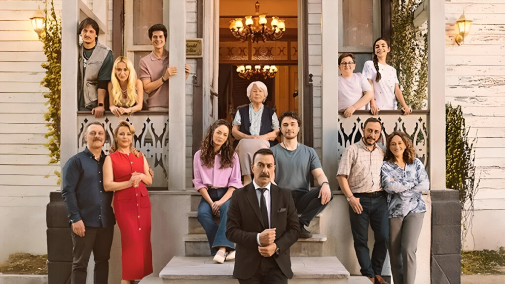 Турецкий сериал «Семья Саадет»: новый летник с неоднозначным сюжетом