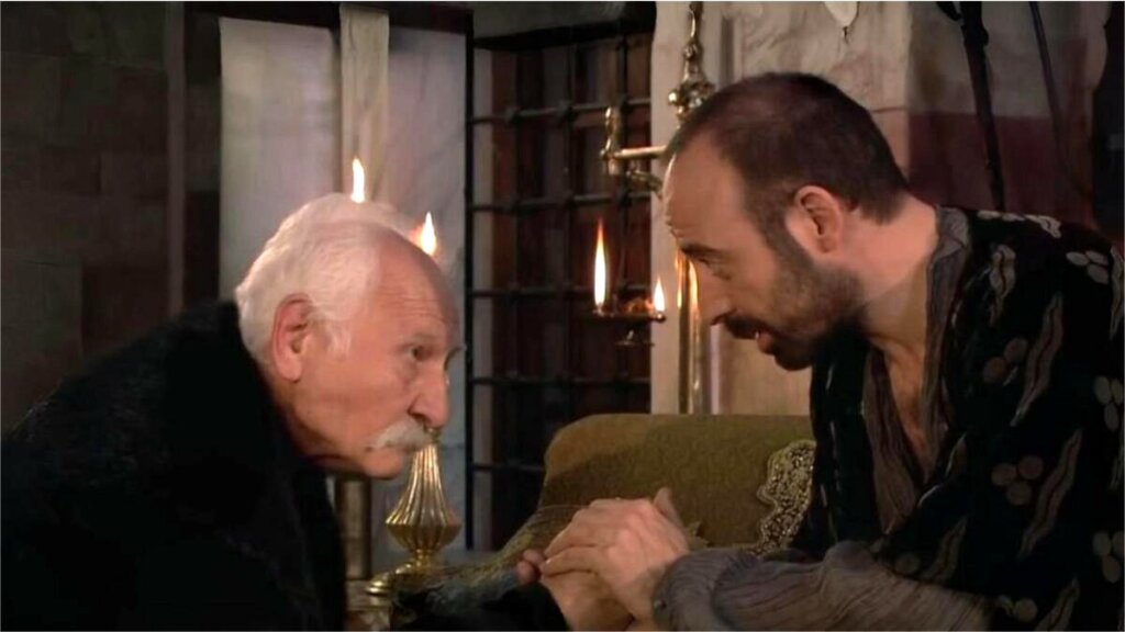 Звезда «Великолепного века» турецкий актер Ариф Эркин скончался