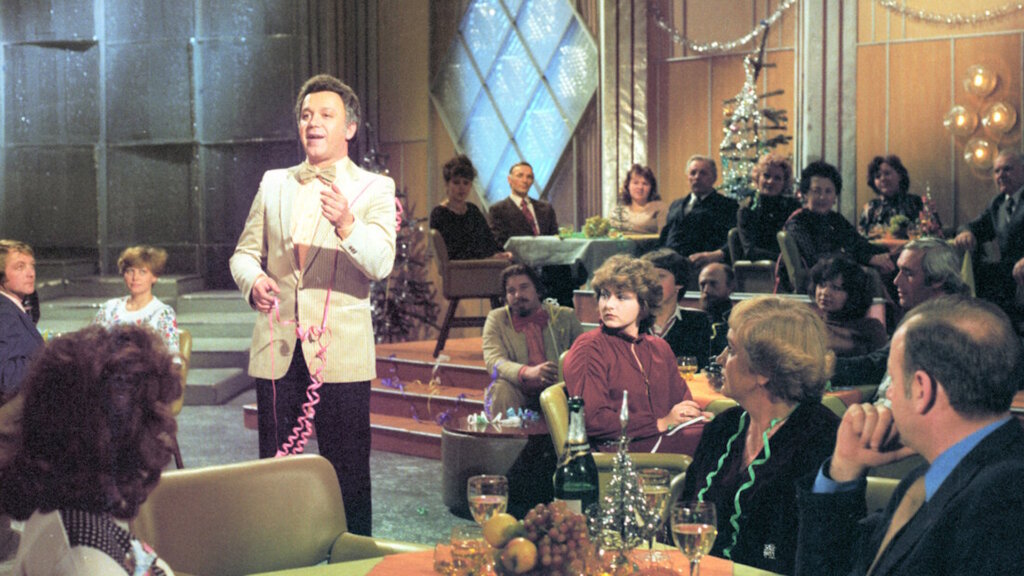 Главные гости советского «Голубого огонька»: у сцены сидели не только артисты