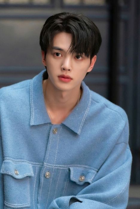 Четыре руки