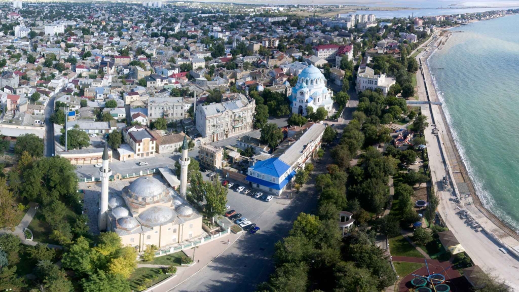 вид на евпаторию