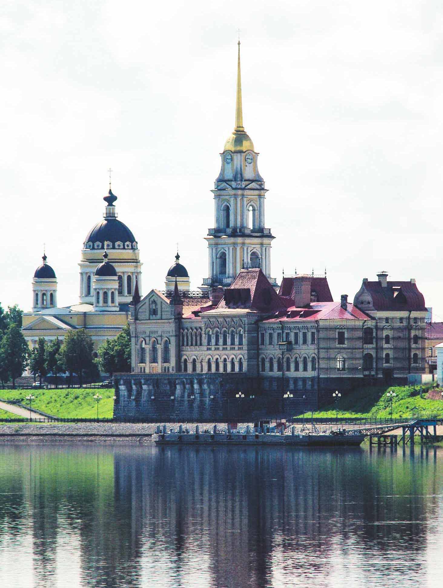 рыбинск собор и музей с волги