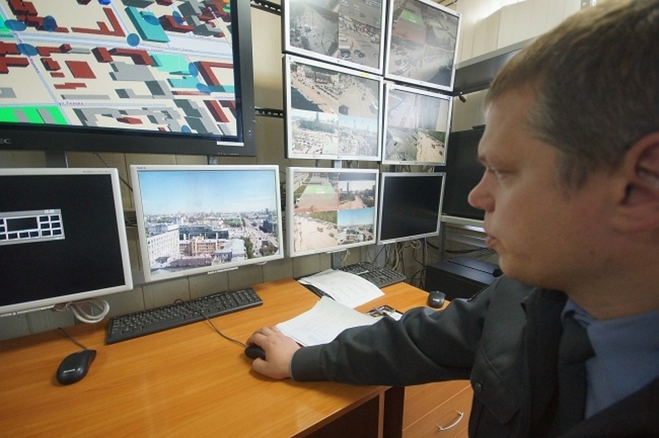 Видео охрана. Пультовая охрана. Наклейка видеозапись. Охрана видеонаблюдение. Всех видео охрана.