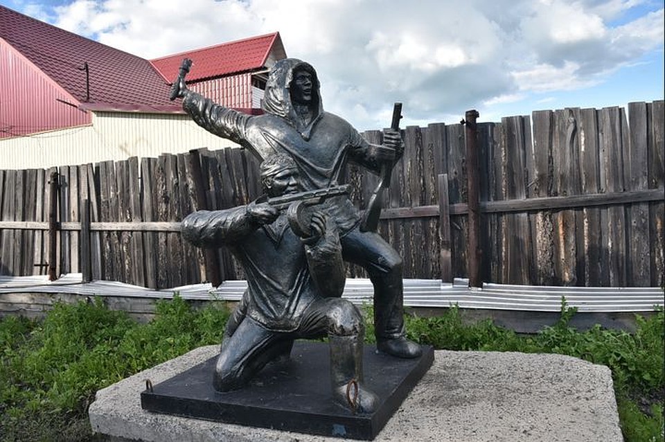 памятники из черного гранита в кемерово