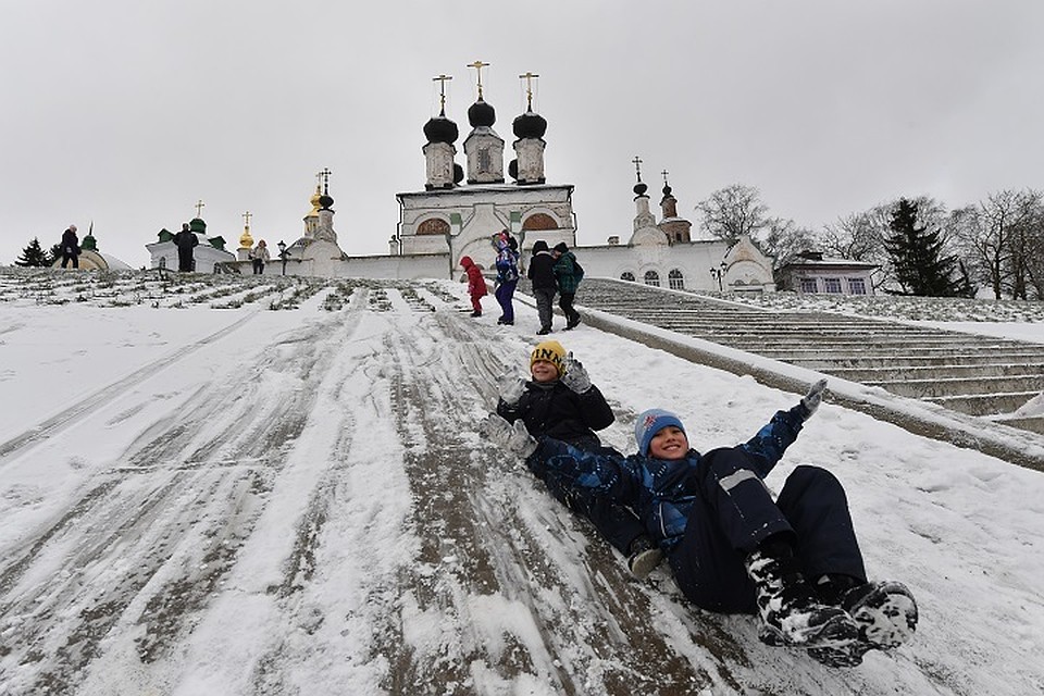 Жестокое Изнасилование Молодого В Камере Предварительного Заключения