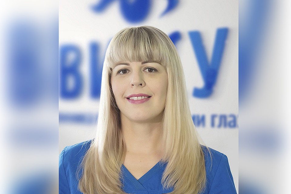 Елена Игоревна Дмитриева, врач высшей категории, офтальмохирург, главный врач сети клиник «ВИЖУ»