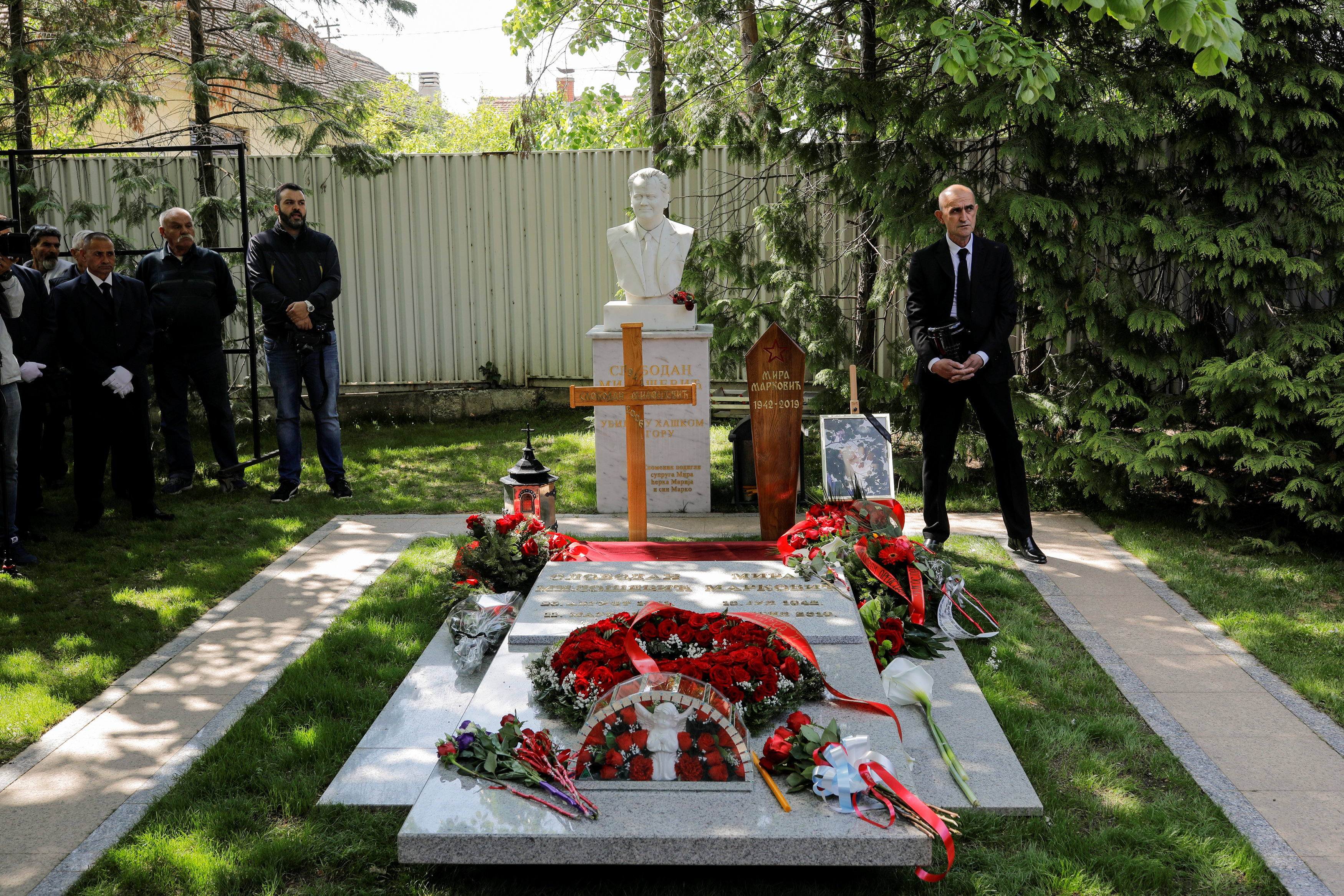 Похороны Миры Маркович в городе Пожаревац в 80 километрах от Белграда.