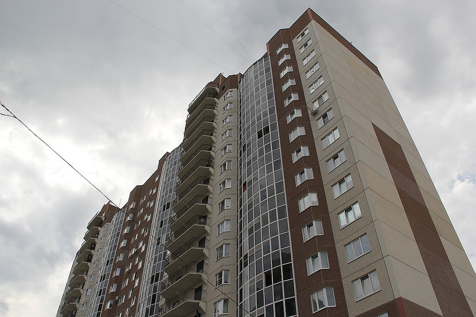 Улица кузнецова 49 арест квартиры 26