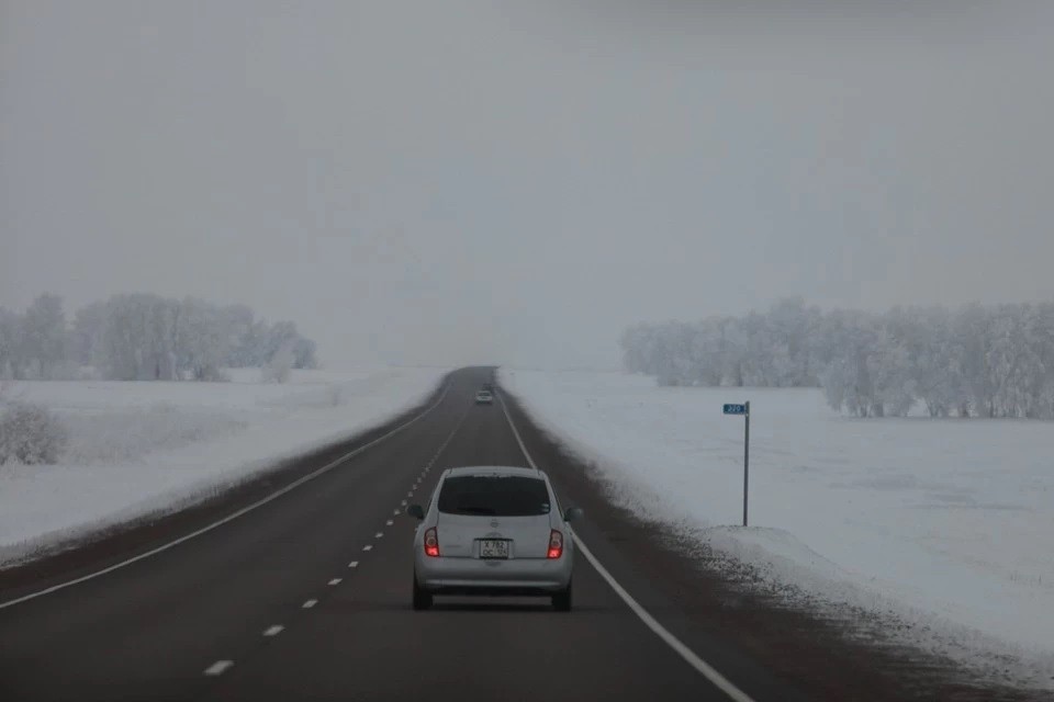 Автоэксперт посоветовал, как сэкономить топливо зимой