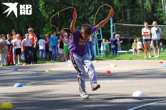Для ребёнка лагерь - друзья и веселье, для родителей - возможность сделать дела и, наконец, отдохнуть.