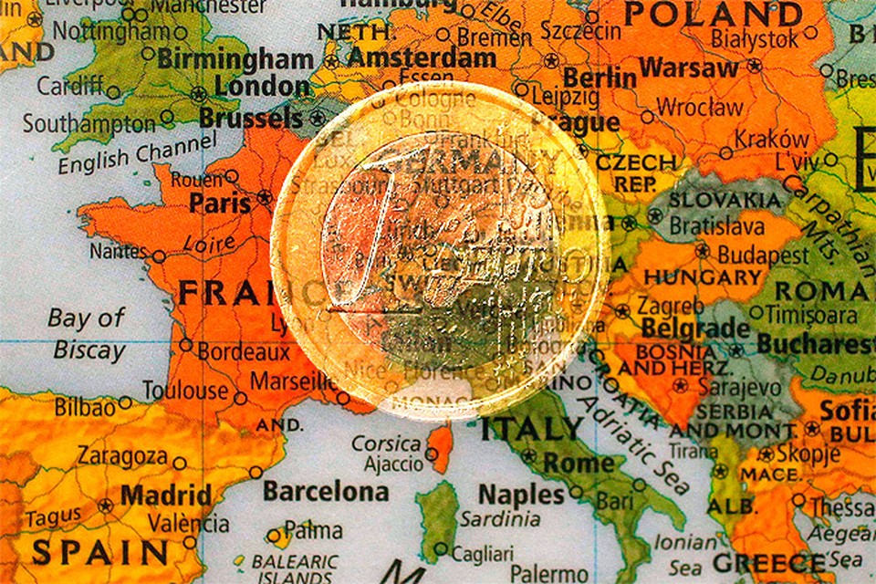 ЕС смягчил санкции российским банкам