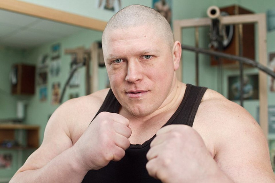 Еще недавно Максим Новоселов тренировал заключенных в колонии