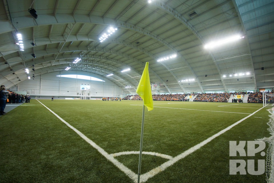 Манеж уралмаш. Легкая атлетика манеж уралмаш. Футбольный манеж матч-арена, екатеринбург. Манеж уралмаш. Футбольный манеж урал екатеринбург.