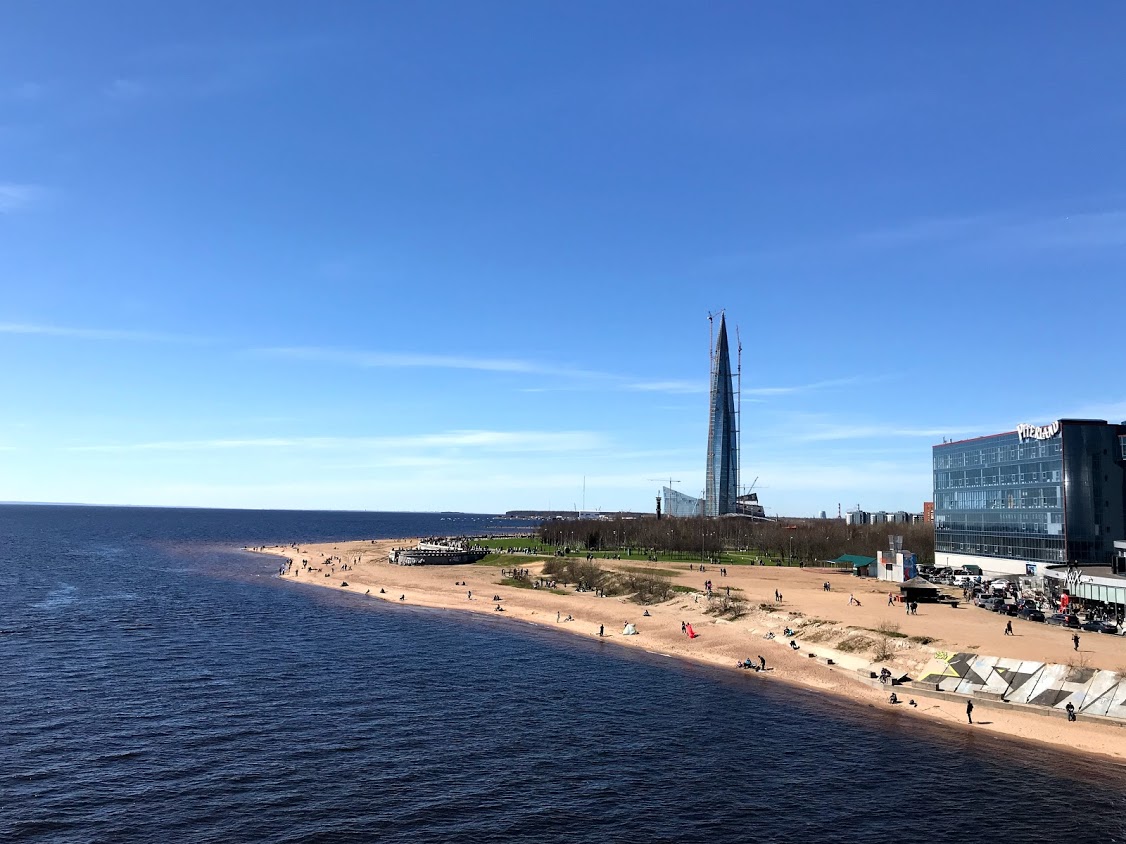 Финский залив. Издалека даже похож на море в штиль.