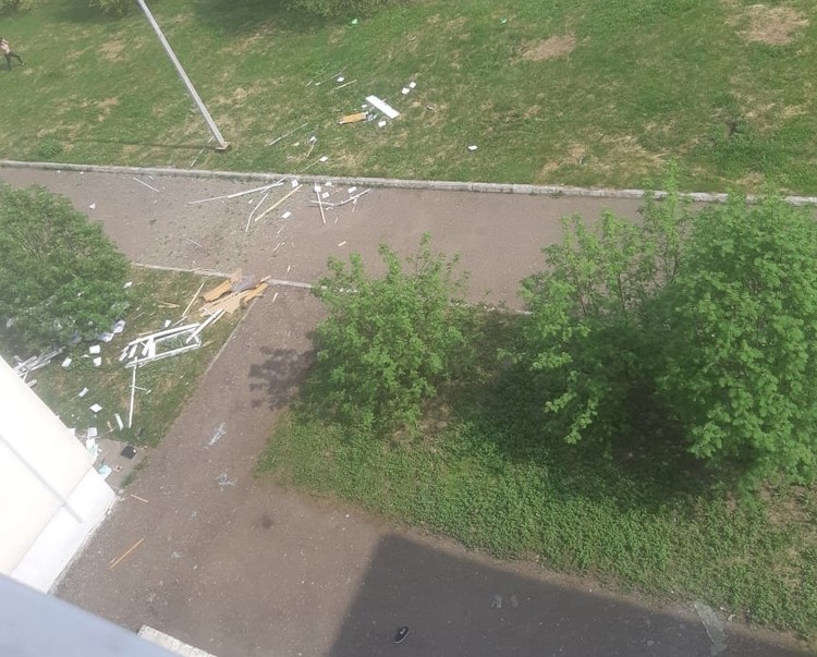 Взрыв разрушил несколько этажей школы