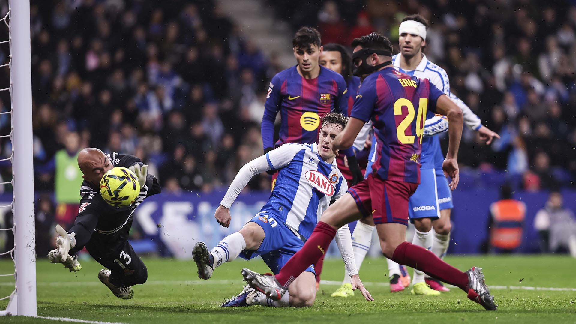 ФК «Барселона» — ФК «Эспаньол». Фото: globallookpress.com/Javier Borrego