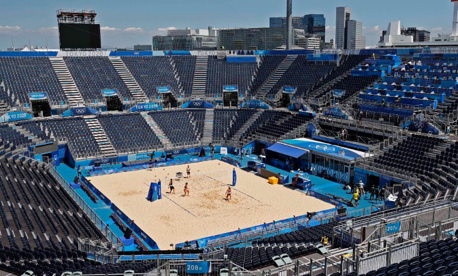 В пляжном волейболе первые потери. Фото: Global Look Press