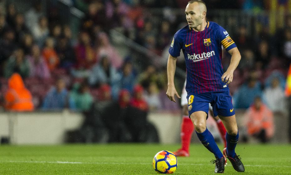 Андрес Иньеста своей гениальной игрой принес славу «Барселону». Фото: Global Look Press