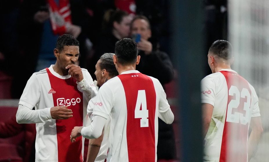 «Аякс» отправится в гости к «Бенфике» в первом матче 1/8 финала ЛЧ. Фото: Global Look Press