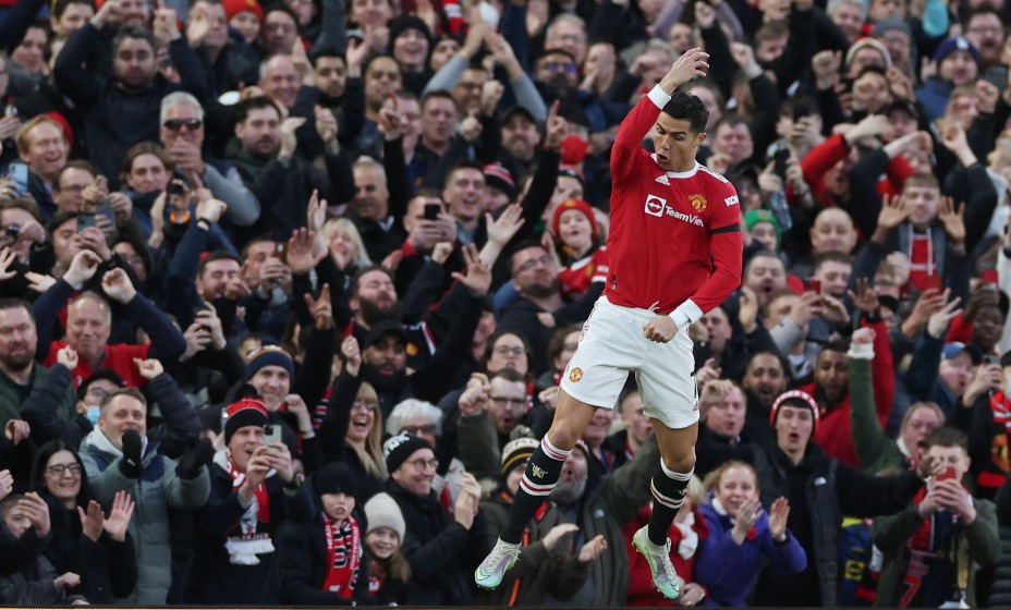 Штраф в 1,15 млн, оскорбления от ветеранов «МЮ». Что случилось после скандального интервью Криштиану Роналду