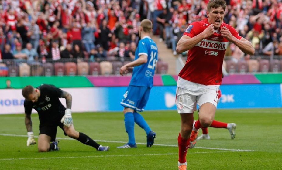 Александр Соболев открыл счет в финальном матче Кубка России. Фото: РФС