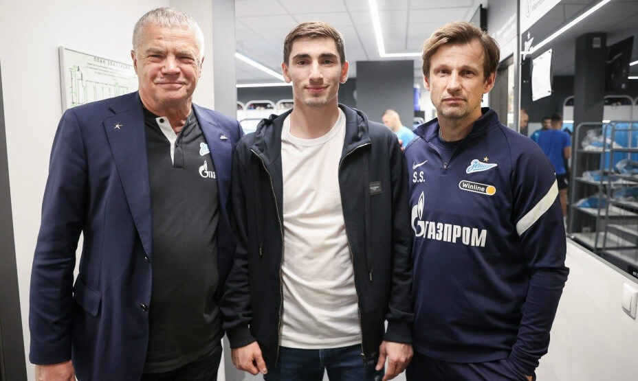 Зелимхан Бакаев