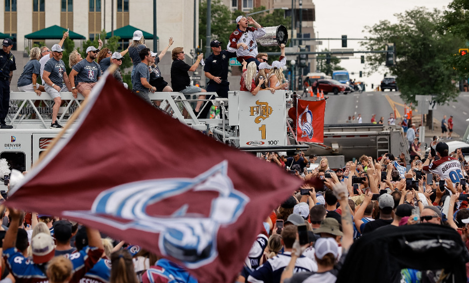Хоккеисты «Колорадо» вышли на улицы Денвера. Фото: Reuters