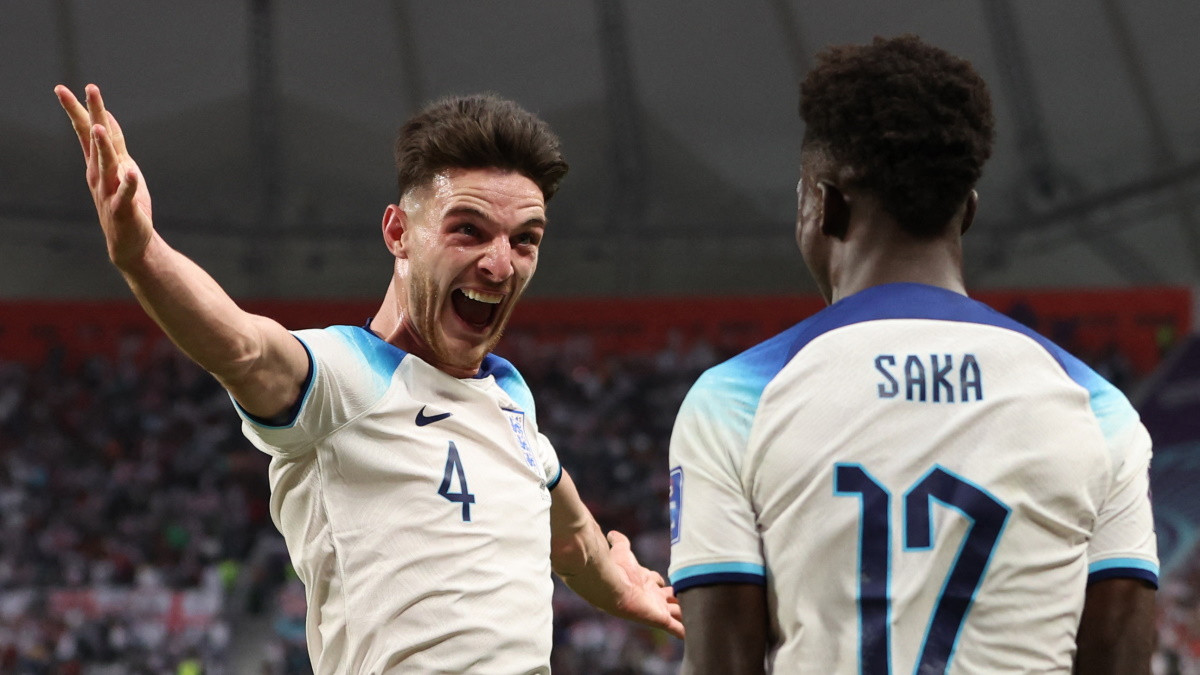 Деклан Райс удивлен, сколько теперь стоит Букайо Сака. Фото: REUTERS