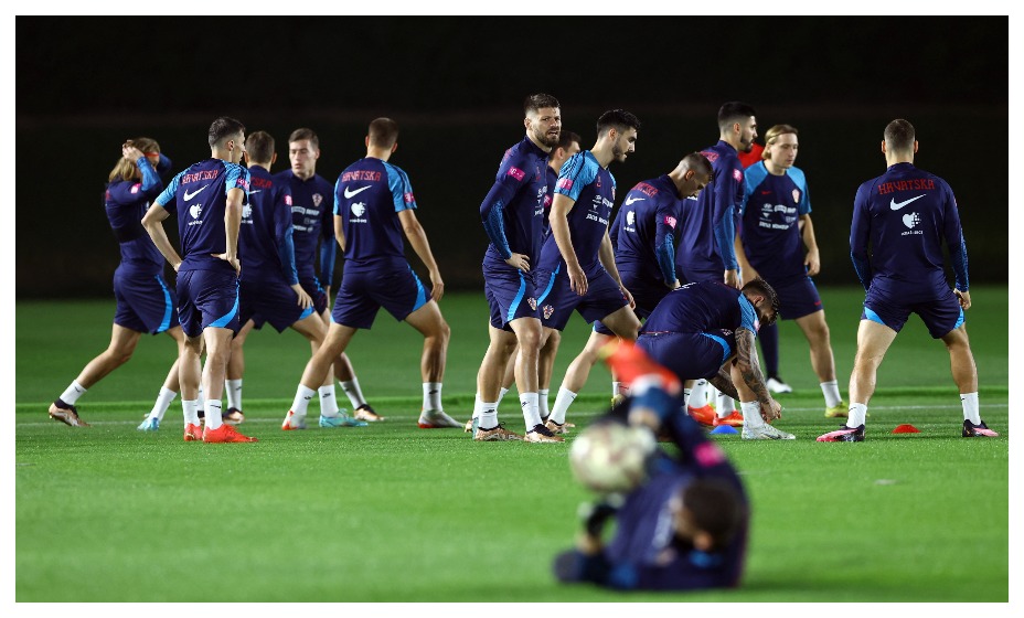 футбол чемпионат 3 место. сборная марокко по футболу на чм 2022. форма марокко по футболу на чм 2022. футбол чемпионат 3 место. хорватия 2018.