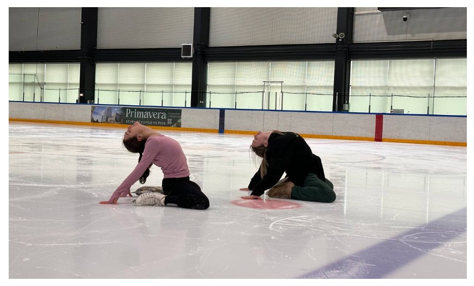 Евгения Медведева исполнит номер в стиле стрип-пластика