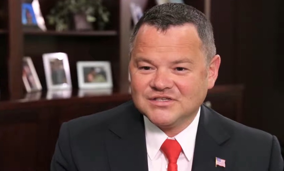 Мильштейн заявил, что россиян не отменили в НХЛ и UFC из-за финансовой выгоды. Фото: YouTube-канал START UP TV SHOW