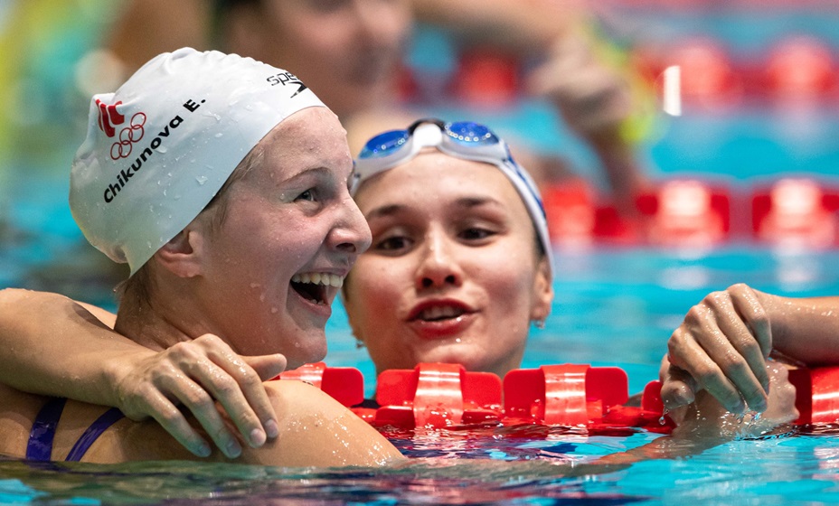 Сборную России на сайте World Aquatics обозначили с национальным флагом. Фото: Global Look Press