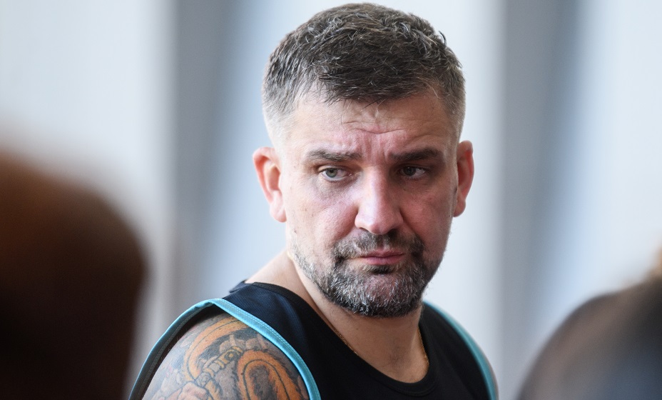 Овчинников назвал Басту клоуном во время матча Медиалиги. Фото: Global Look Press