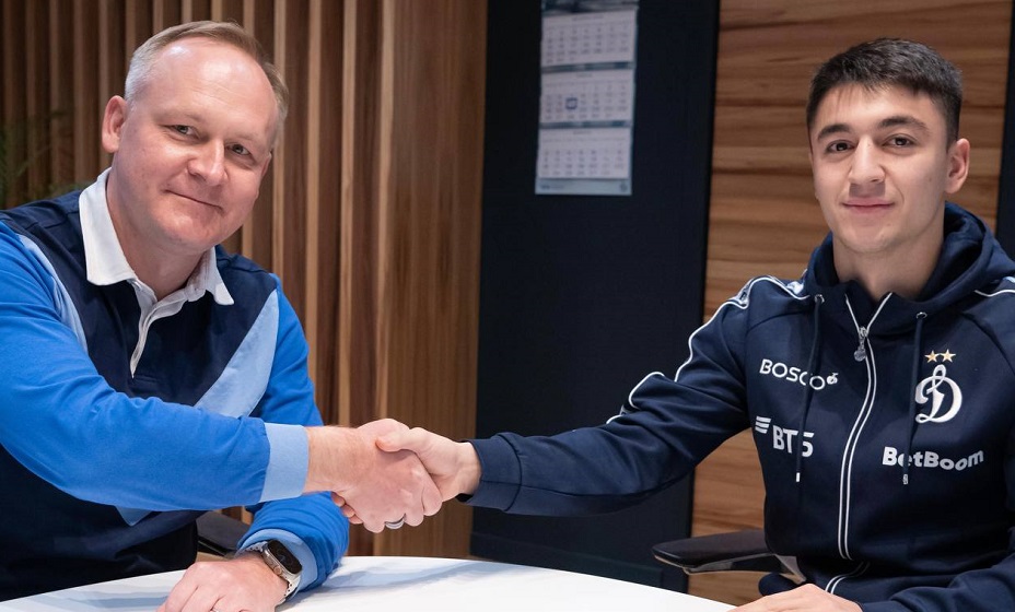 Бабаев не стал переходить в «Спартак» и продлил контракт с «Динамо». Фото: ФК «Динамо»