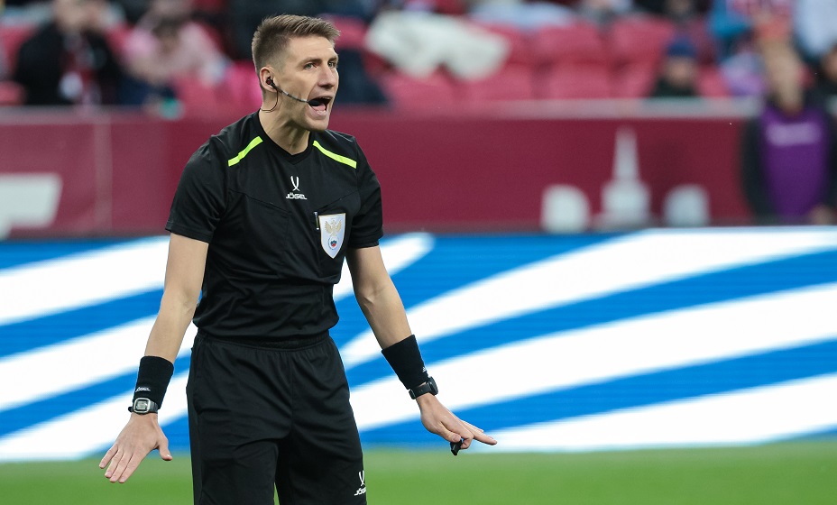 Арбитры из РПЛ и Первой лиги подозреваются в получении денег за влияние на матчи. Фото: Global Look Press